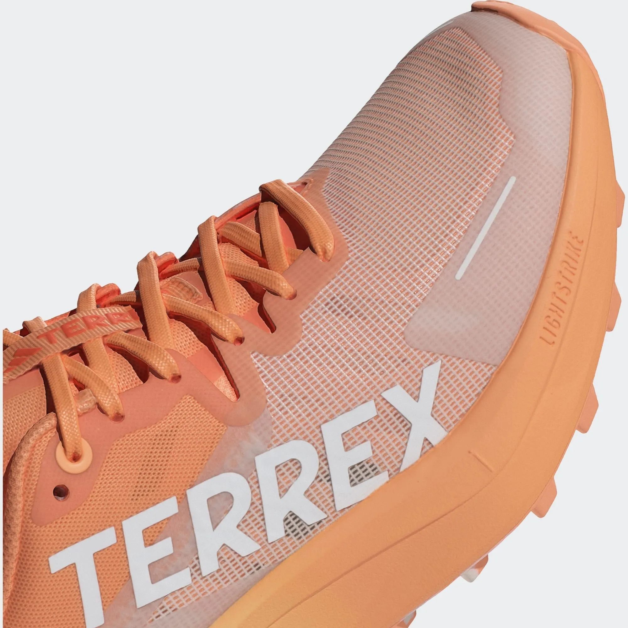 adidas Terrex Agravic Flow 3 | Amber Tint / Crystal White / Putty Mauve | Womens