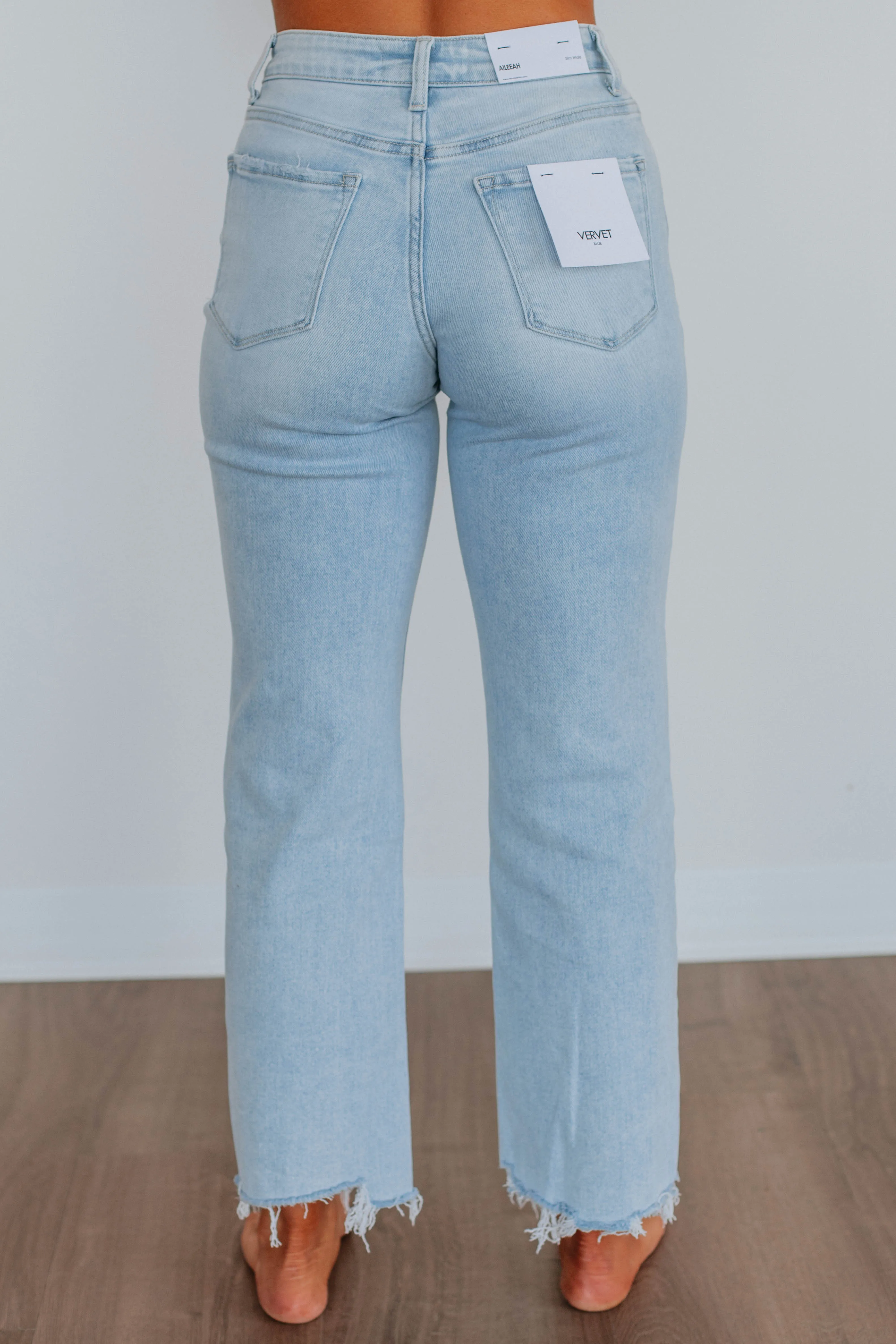 Aileeah Vervet Jeans - Light Wash