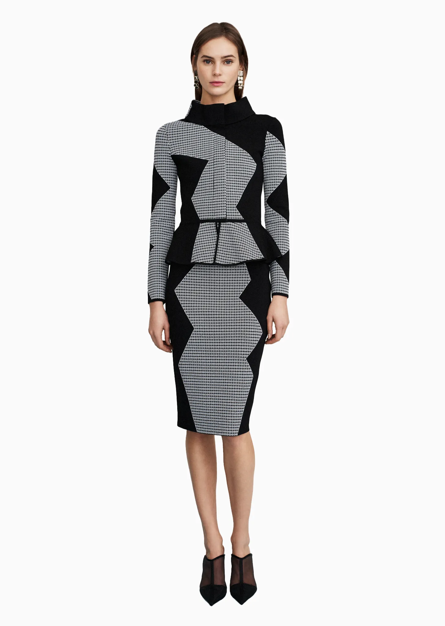 Clarita - Strapless Pencil Dress with Zig Zag Design