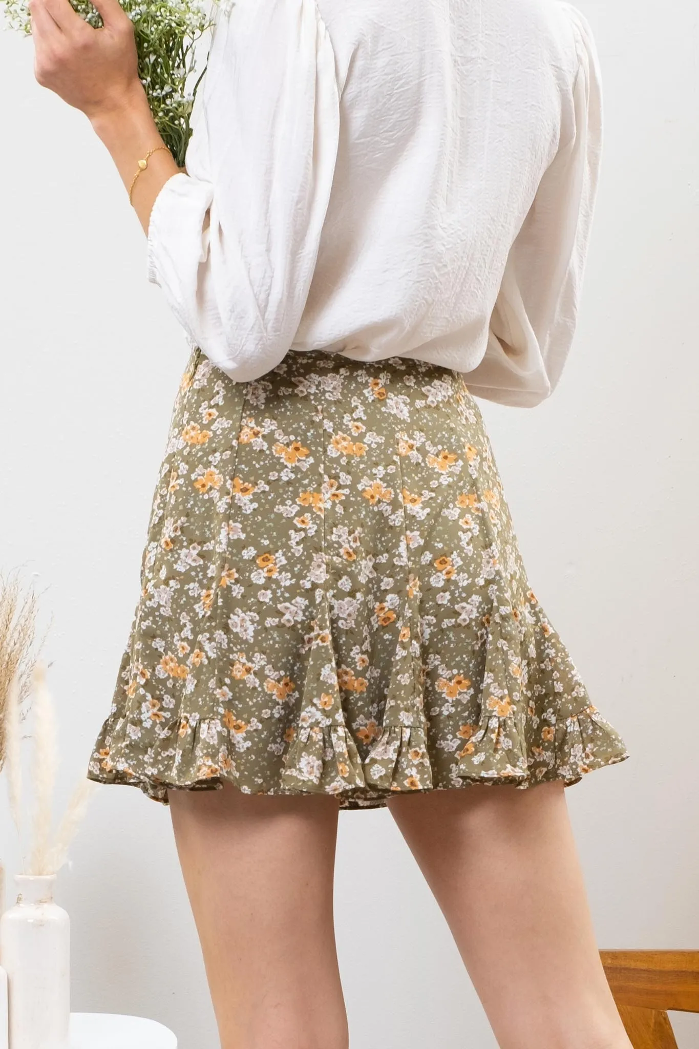 FLORAL MINI SKIRT