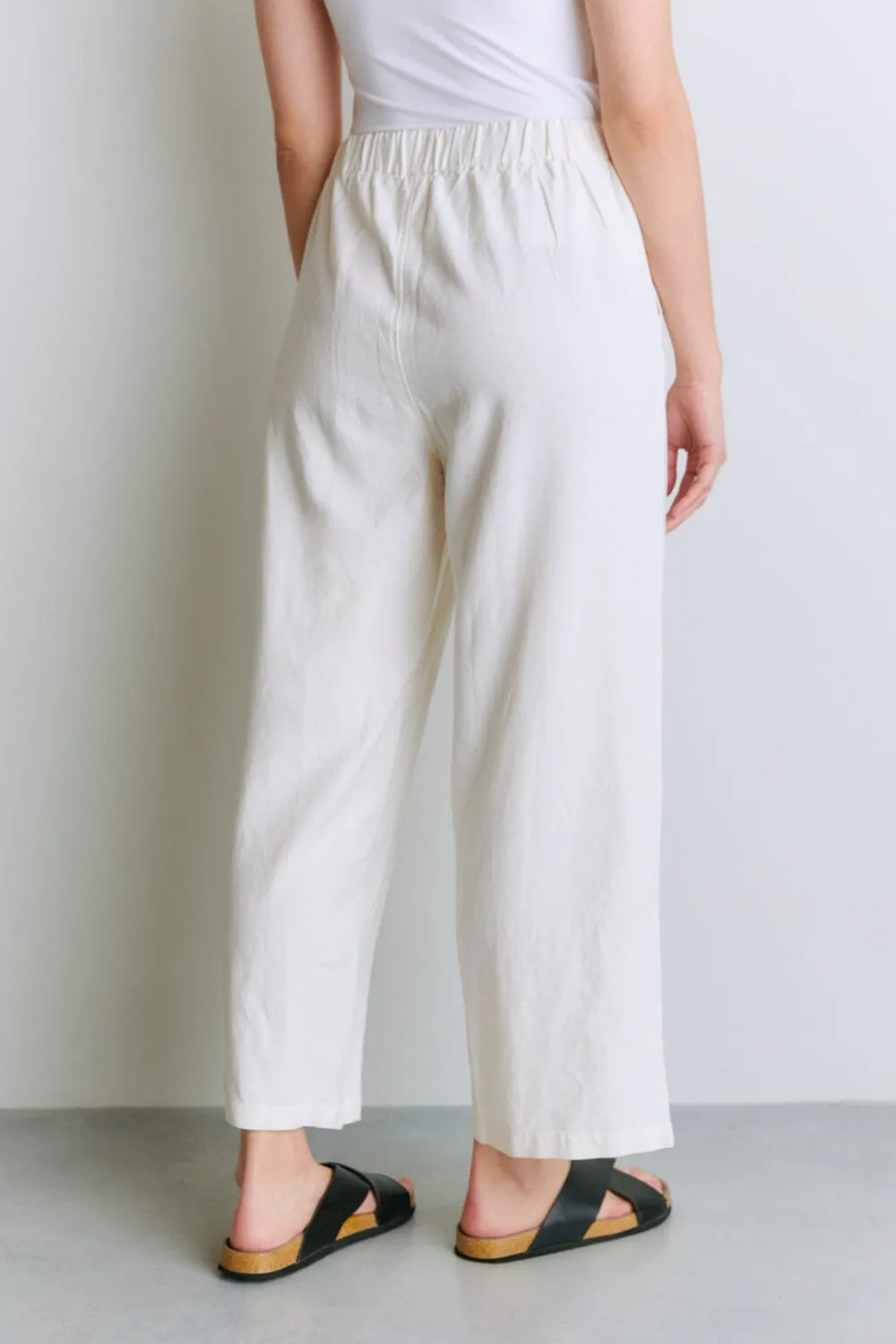 Loose Fit Linen Trousers